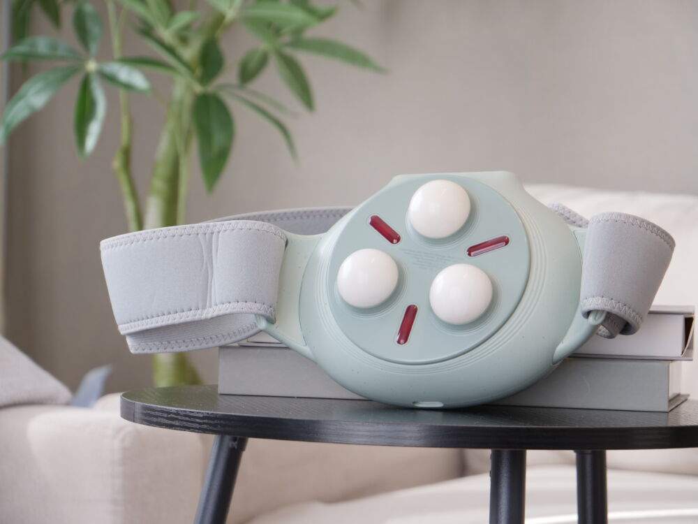 腸マッサージベルト「モームベルト」は２色展開！